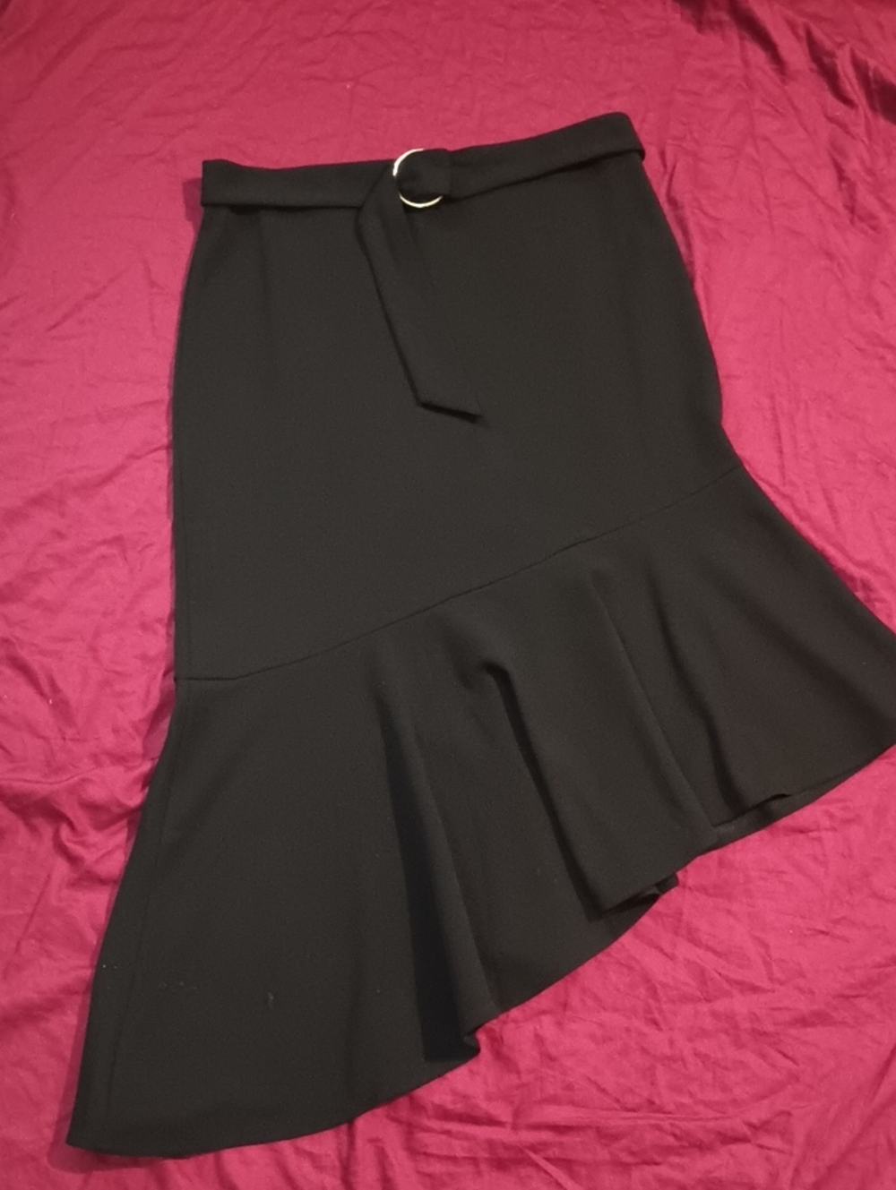 NYCC Asymmetrical Ruffle Hem Black Skirt Gold Waist Tie Size M Like New Classy